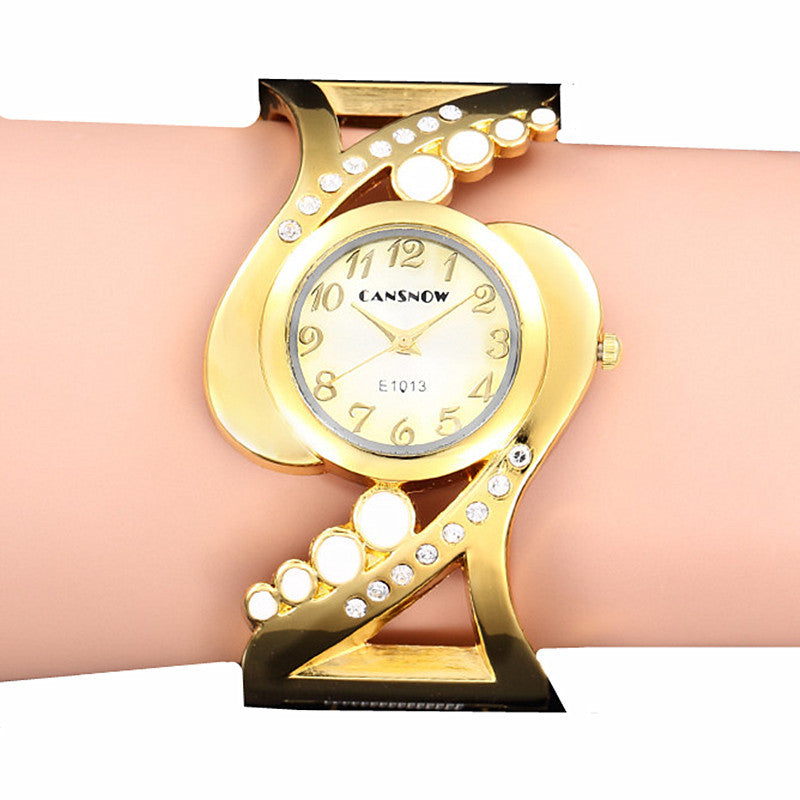 Ladies fashion bracelet watch