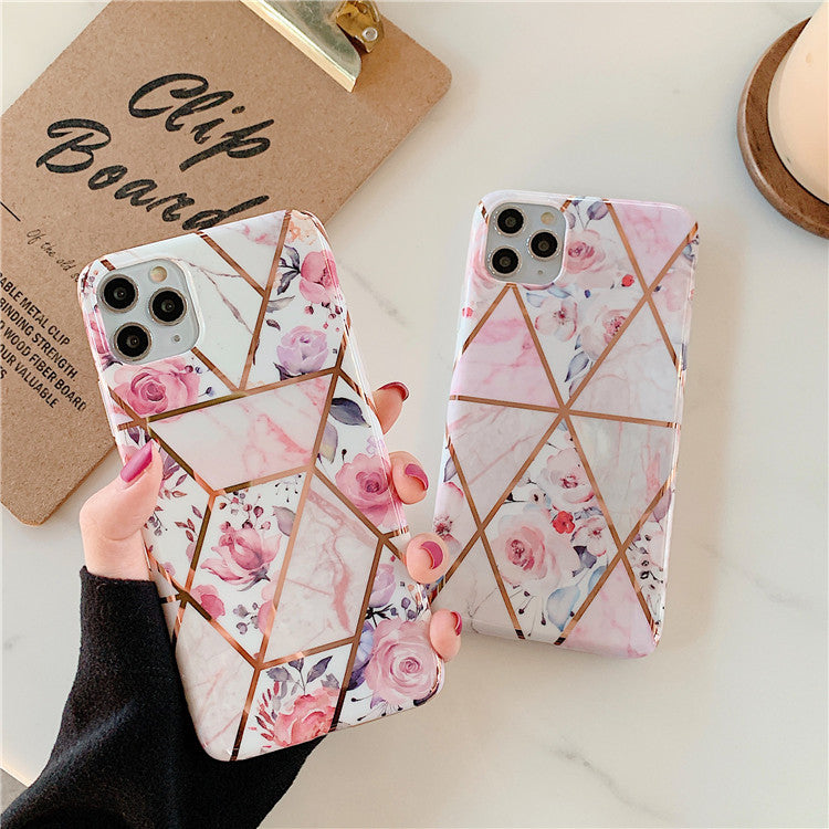 Stitching retro flower phone case