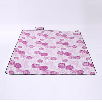 Velvet aluminum film picnic mat