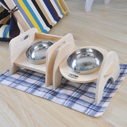 Non-slip pet dining table