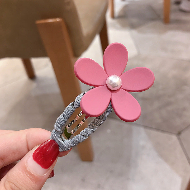 Flower hair clip