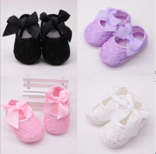 Soft sole baby shoes