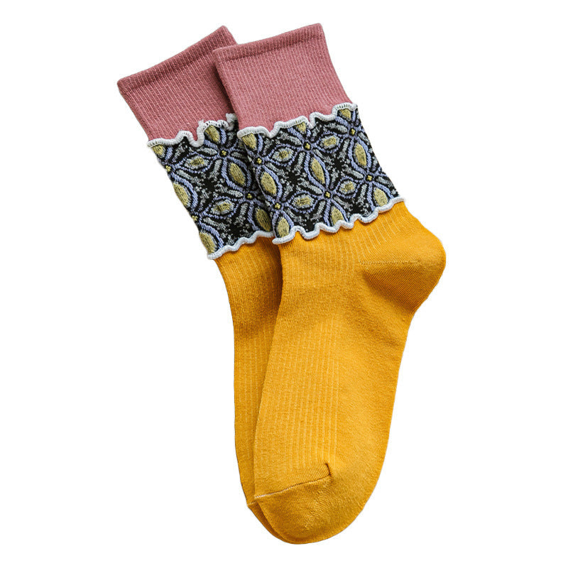 Women's Fashion Minimalist Relief Stitching Wooden Ear Three-dimensional Floral Mid-calf Socks