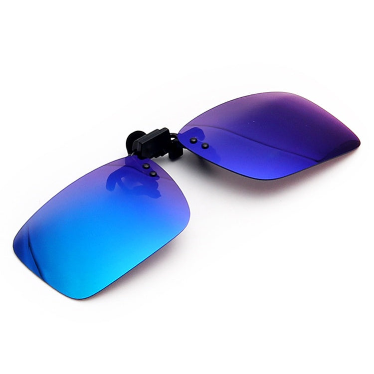 Male sunglasses clip