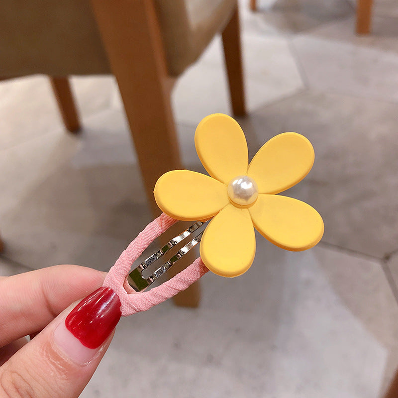 Flower hair clip