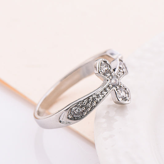 2021 Taobao Korean version of creative new product fashion white gold lady ring engagement gift manufacturer