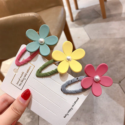 Flower hair clip