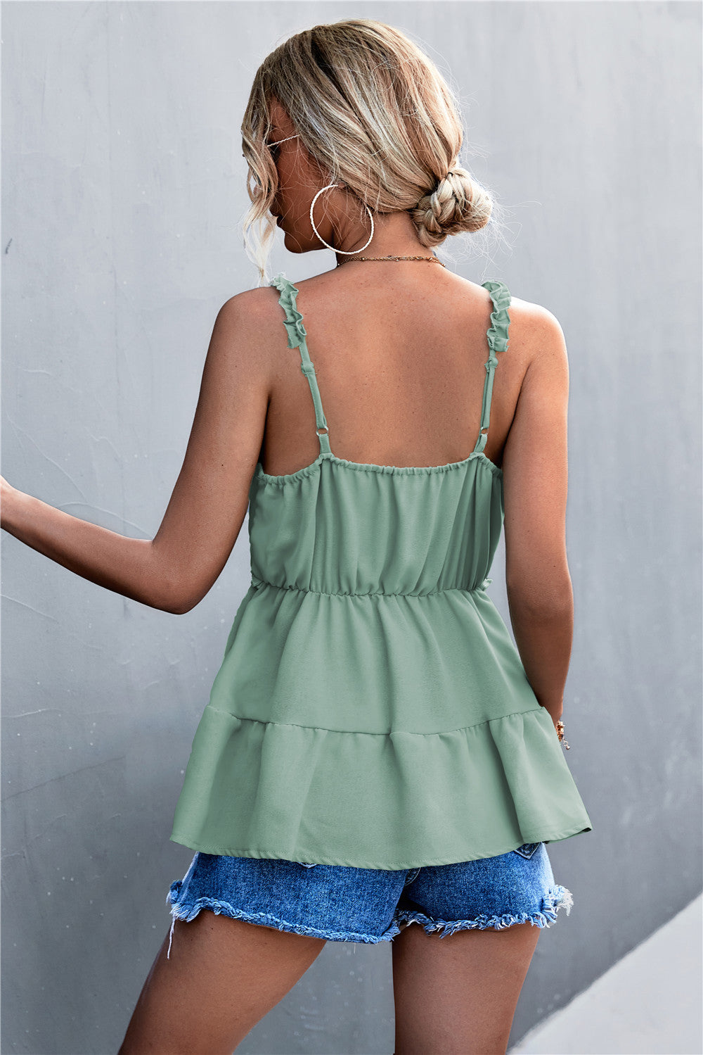 V-neck Strap Ruffled Small Tank Top Top