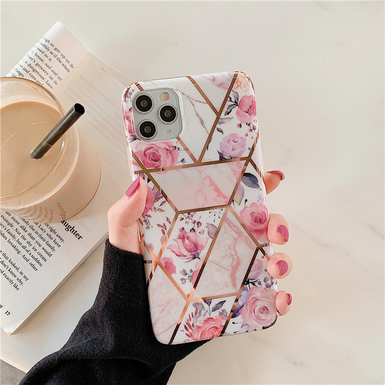 Stitching retro flower phone case