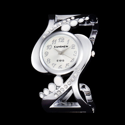 Ladies fashion bracelet watch