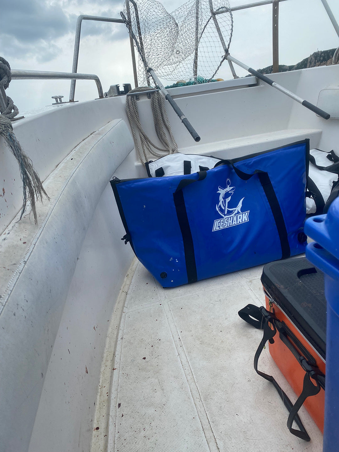 Waterproof And Fresh-keeping Bag For Sea Fishing Incubator