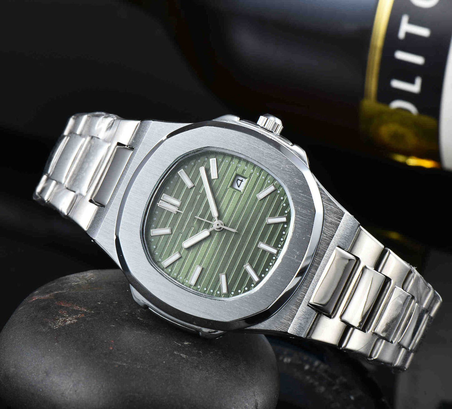 Three-Hand Quartz Seconds Running Date Steel Band Watch