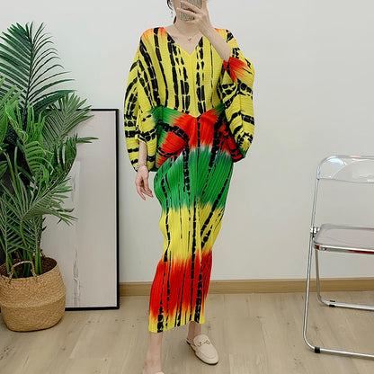 Pleated Bat Sleeves Dress For Women Summer High End V Neck Printed Vintage Party Dresses Female Clothing