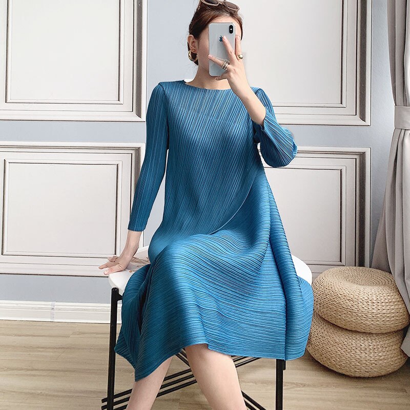 Summer Women Dress High Quality New Pleated Temperament Fashion Dress Japanese Style Sexy Simple Oversized A-line Long Skirt