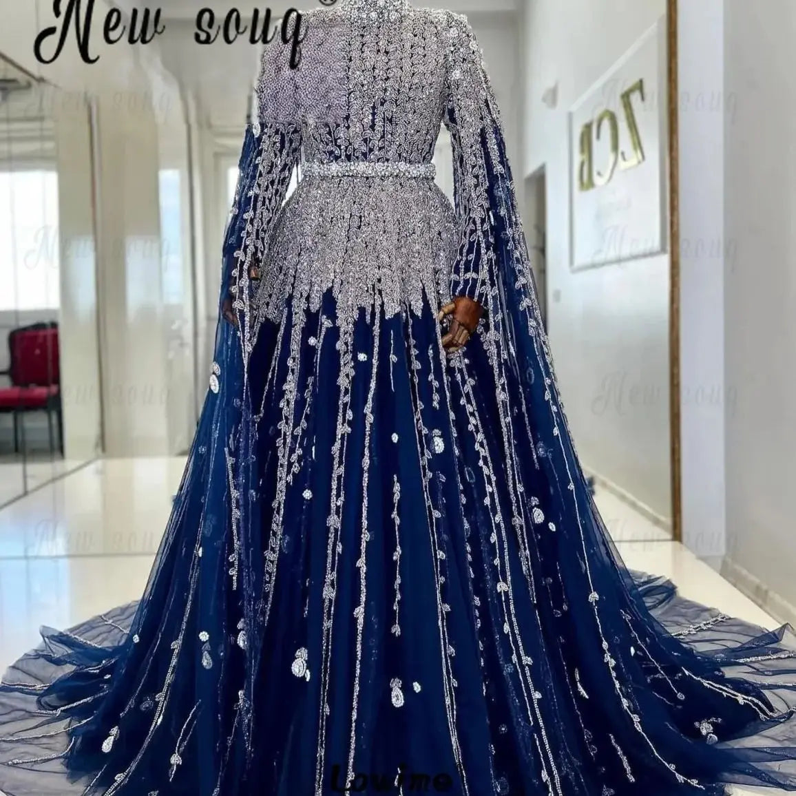 Abendkleider Navy Blue Dubai Bridal Gown With Cape Sleeves Tulle Beads Sequin Muslim Saudi Arabic Women Wedding Dress Customized