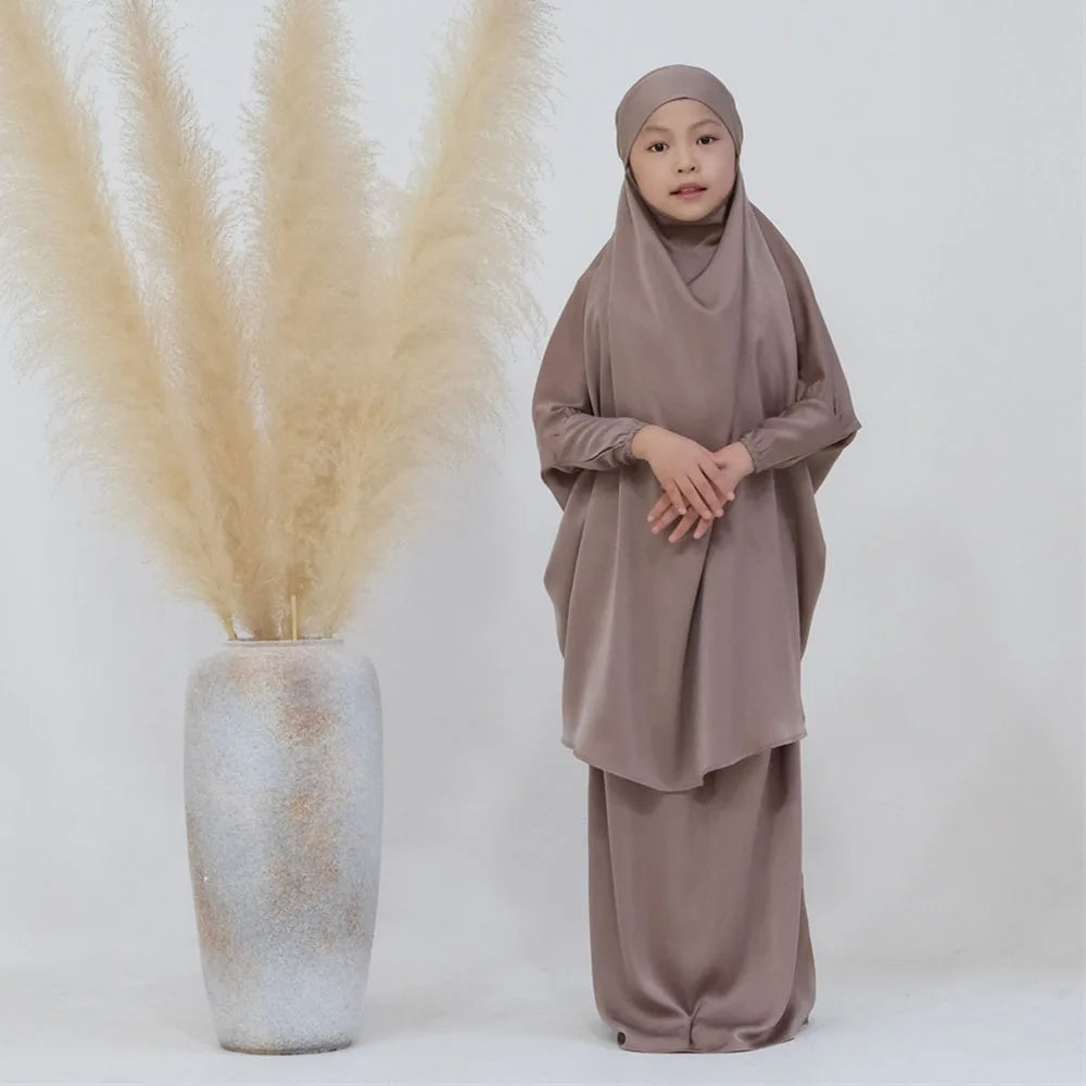 Gowns for Kids Girls Islamic Clothing 2 Piece Sets Dubai Muslim Outfits Overhead Hijabs Abaya Khimar Skirt Ramadan Eid Dresses