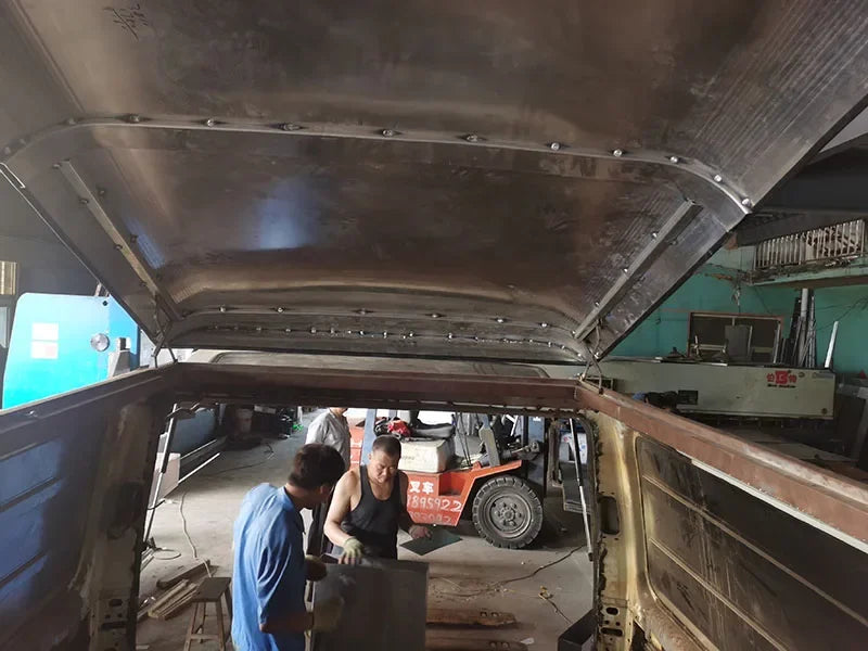 Custom-made various models aluminum roof pop top for camper van