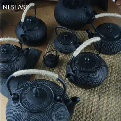 NLSLASI Cast Iron Tea Pot Stainless steel filter Cast Iron Teapot for Boiling Water Oolong Tea Home Induction Cooker Tea Kettle