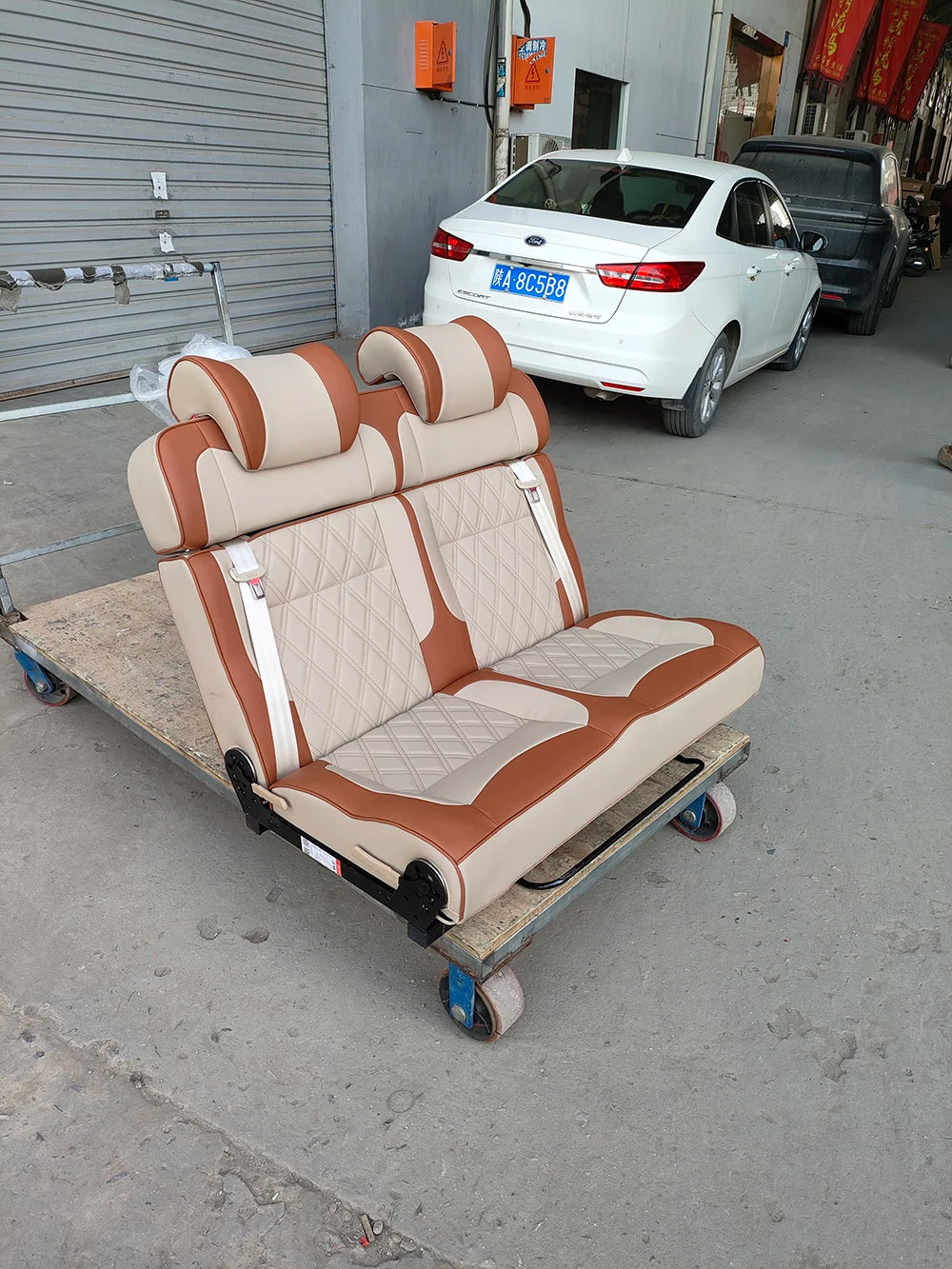 RV Double Seat Double-sided Car Bed Chair Color Customization Adjustable Backrest Angle Car Double Bed