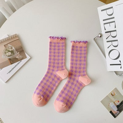 Sweet Plaid Wood Ear Edge Mid Length Socks