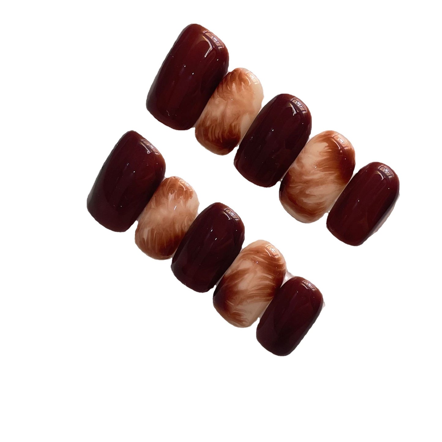 The New Manicure Patch Caramel Smudges Wear Amber White