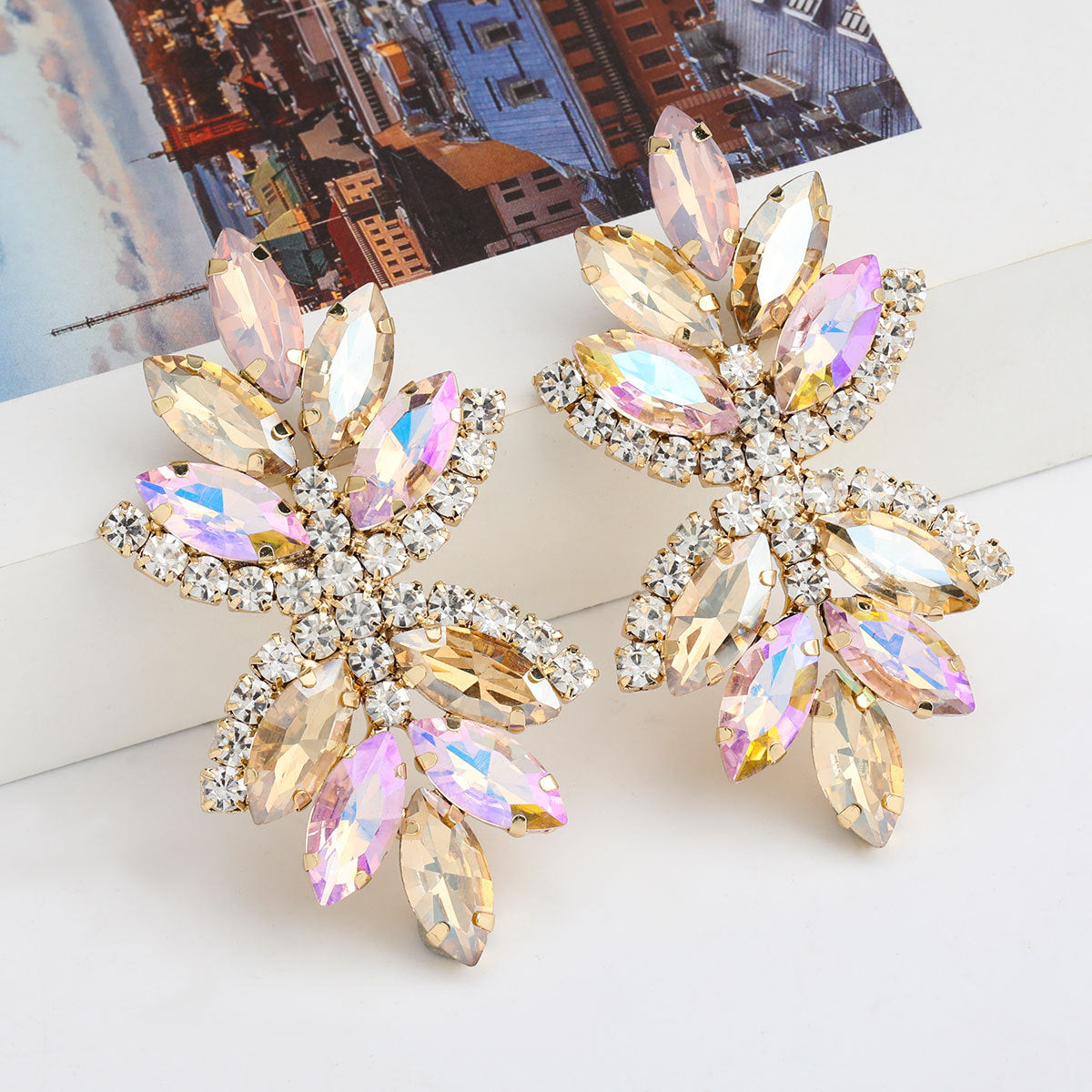 Fashion Color Diamond Round Alloy Diamond Geometric Earrings